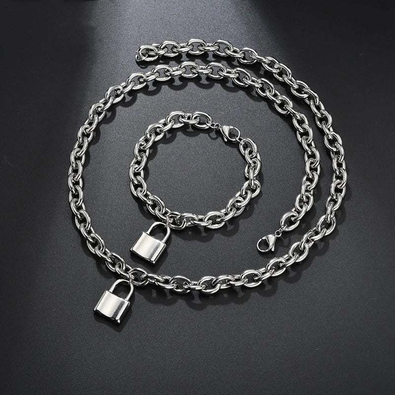 Lock Bracelet Women Stainless Steel O Chain Bracelet on Hand Fashion Charm Bracelet Hip Hop Gifts for Male Accessories Wholesale